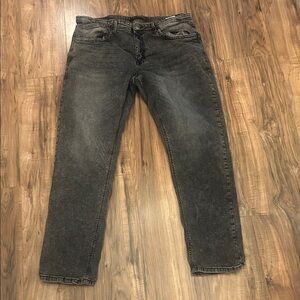 Tahari Men's Dark Gray Straight Jeans